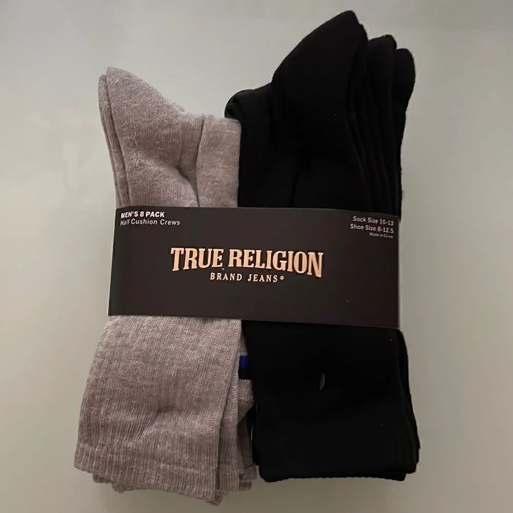 True Religion men’s 8 pack Half cushion crews 10-13 shoes size 8-12.5